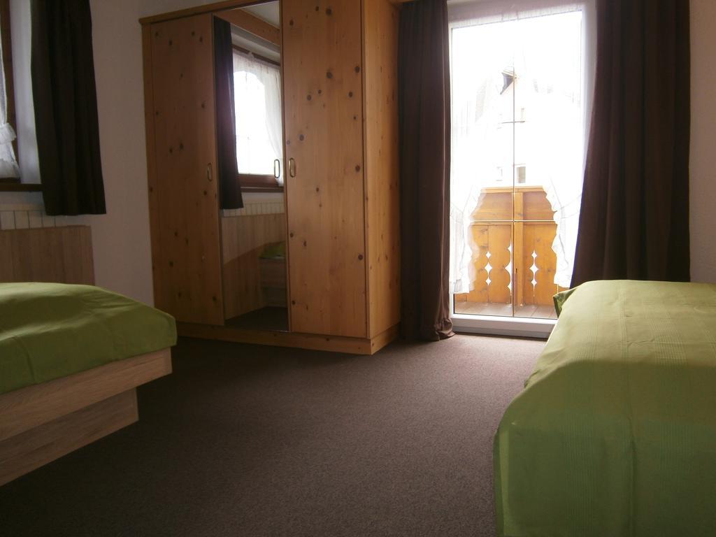 Haus Wiesenheim Fw Oetztal Längenfeld Habitación foto